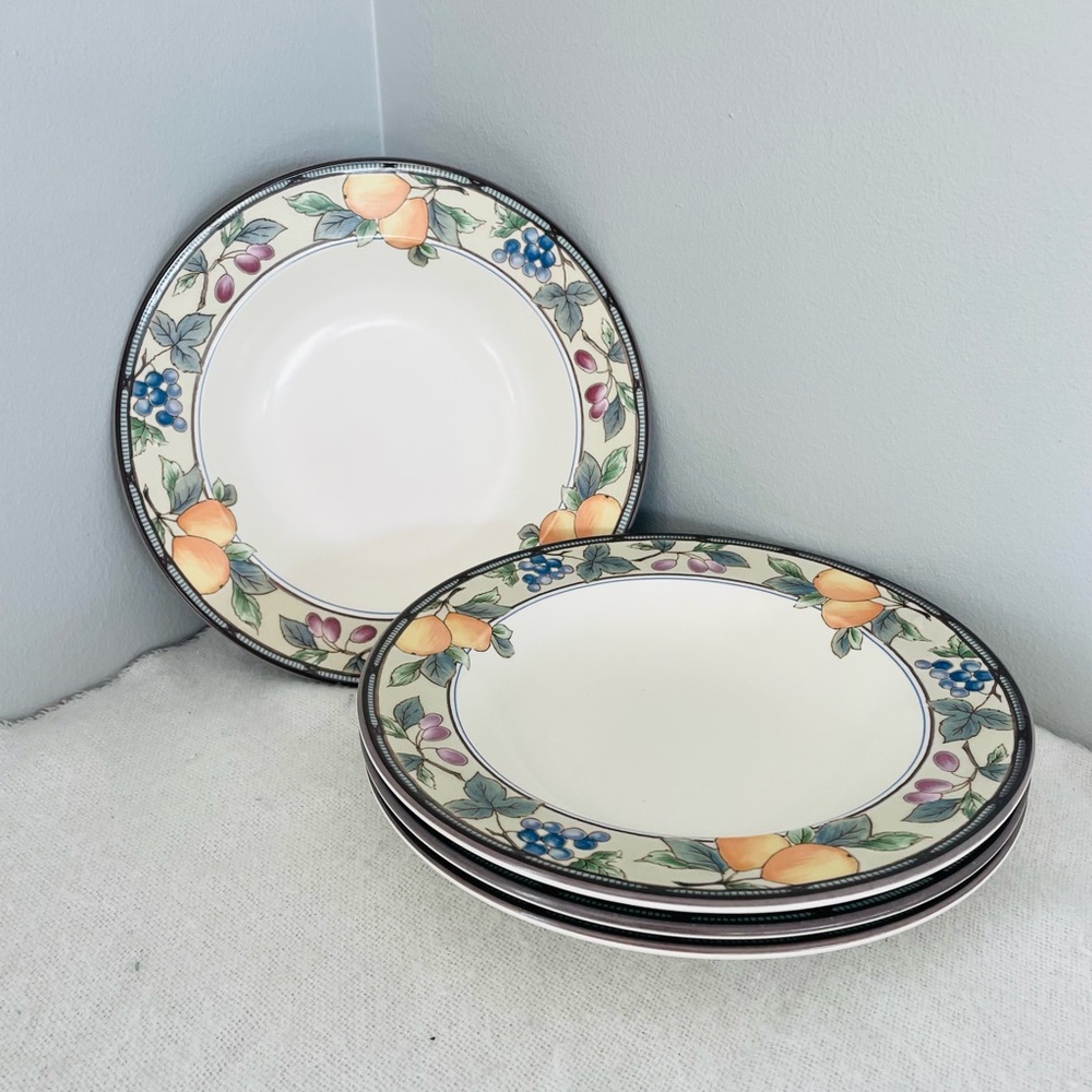 Set of 4 Mikasa Garden Harvest Soup Bowls